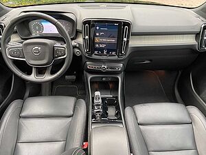 Volvo  D4 INSCRIPTION +PANO+KAMERA+LEDER+PDC