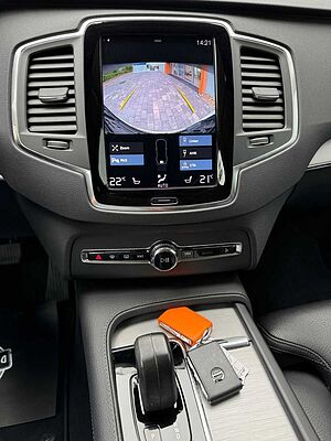 Volvo  INSCRIPTION PHEV + LEDER+AHK+NAVI+PRIVACY