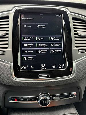 Volvo  INSCRIPTION PHEV + LEDER+AHK+NAVI+PRIVACY