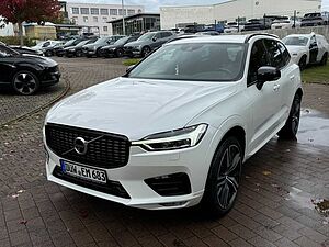 Volvo  D5 R-DESIGN+LEDER+NAVI+360°CAM+UNFALLFREI