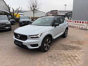 Volvo  T4 R-DESIGN+STANDHZG+ALCANTARA+PDC+19ZOLL