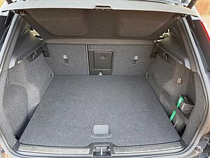 Volvo  T4 INSCRIPTION+LEDER+INTELLISAFE+BICOLOR++