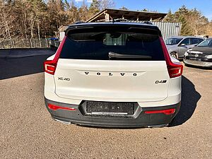 Volvo  R DESIGN +PANO+NAVI+ALCANTARA+AHK+LED+AWD