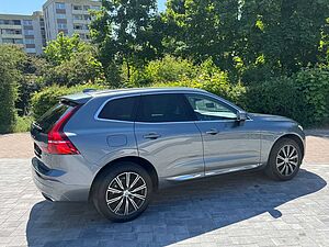 Volvo  B5 AWD INSCRIPTION+PANO+STANDHZG+HUD+MASSAG