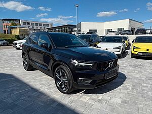 Volvo  B4 R-DESIGN+NAVI+ALCANTARA+EL. SITZE+CAM+PDC