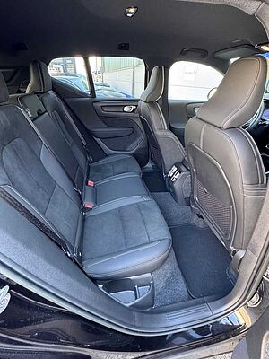 Volvo  Plus PURE ELECTRIC +LED+PDC+KAMERA+NAVI