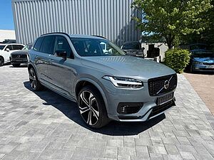 Volvo  T8 AWD PLUS DARK+7SITZE+360°CAM+22'ALU++