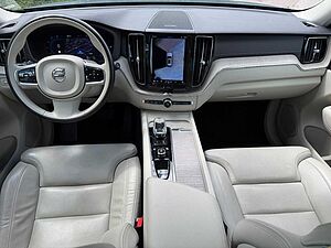Volvo  T8 INSCRIPTION PHEV +LED+PANO+BEL. SITZE+AHK