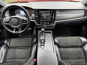 Volvo  D5 AWD R-DESIGN+HUD+PANO+STANDHZG+21'+