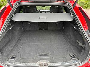 Volvo  D5 AWD R-DESIGN+HUD+PANO+STANDHZG+21'+
