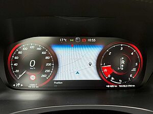 Volvo  D5 AWD R-DESIGN+HUD+PANO+STANDHZG+21'+