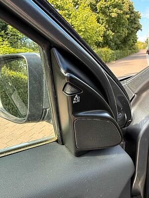 Volvo  D5 AWD INSCRIPTION+VOLLAUSSTATTUNG+AHK+8FAC