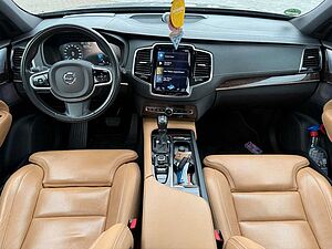 Volvo  D5 AWD INSCRIPTION+VOLLAUSSTATTUNG+WENIG KM