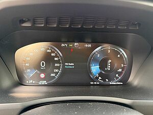 Volvo  D5 AWD INSCRIPTION+VOLLAUSSTATTUNG+WENIG KM
