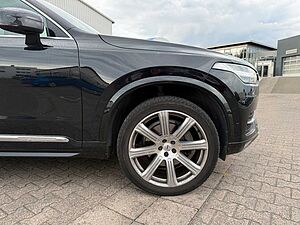 Volvo  D5 AWD INSCRIPTION+VOLLAUSSTATTUNG+WENIG KM