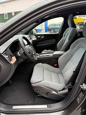 Volvo  T8 AWD INSCRIPTION+WOOL+AHK+B&W+PANO+AKUSTI