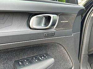 Volvo  Ultimate Bright PHEV +AHK+PANO+LEDER+NAVI