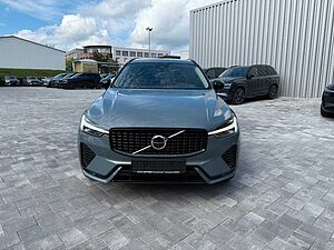 Volvo  PLUS DARK AWD +PANO+STANDHZG+LED+AHK+1.HD