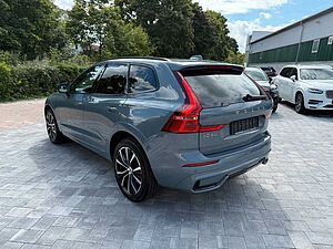 Volvo  PLUS DARK AWD +PANO+STANDHZG+LED+AHK+1.HD