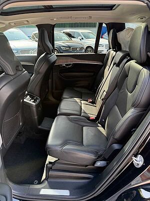 Volvo  T8 AWD PLUS DARK+AHK+CAM+PANO+BEL. SITZE+HK+