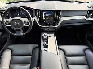 Volvo  T6 PHEV AWD +PANO+LEDER+STANDHZG+22'+360