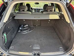 Volvo  T6 PHEV AWD +PANO+LEDER+STANDHZG+22'+360