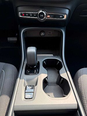 Volvo  T4 INSCRIPTION EXP. PHEV +NAVI+LED+ALU+CAM