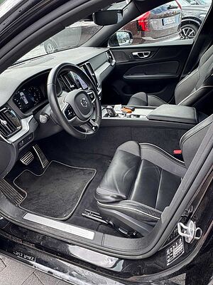 Volvo  R DESIGN +360+19'+NAVI+EL. SITZ+LED+DAB