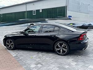 Volvo  R DESIGN +360+19'+NAVI+EL. SITZ+LED+DAB