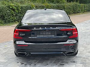 Volvo  R DESIGN +360+19'+NAVI+EL. SITZ+LED+DAB