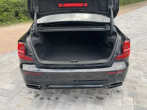 Volvo  R DESIGN +360+19'+NAVI+EL. SITZ+LED+DAB