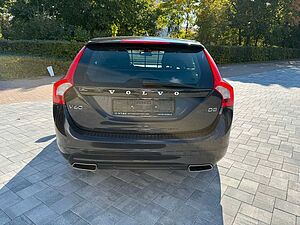Volvo  D5 SUMMUM+LEDER+EL. SITZE+ACC+PANO