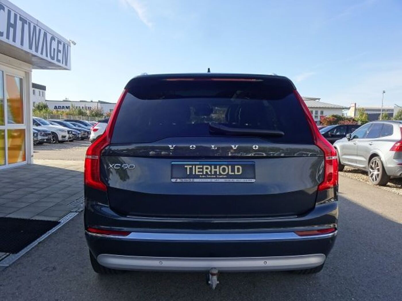 Volvo  T8 Inscription Plug-In AHK Luftfw ACC PANO