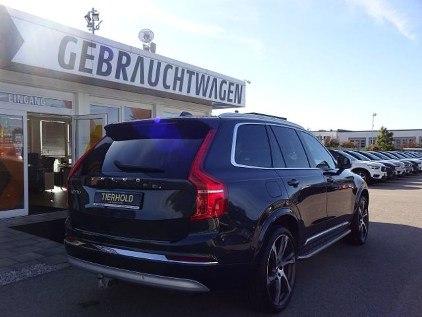 Volvo  T8 Inscription Plug-In AHK Luftfw ACC PANO