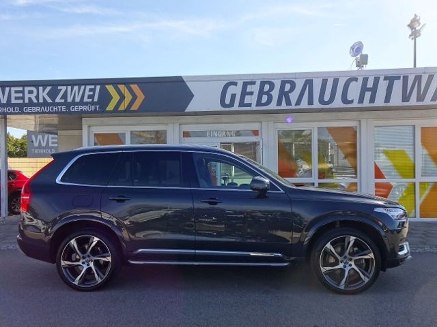 Volvo  T8 Inscription Plug-In AHK Luftfw ACC PANO