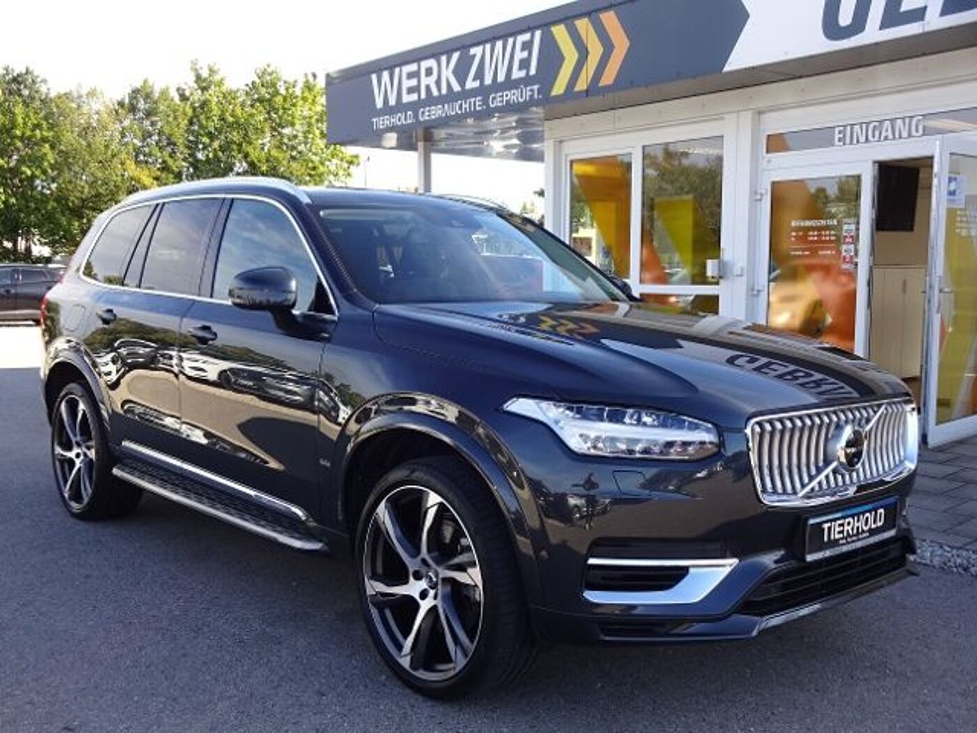 Volvo  T8 Inscription Plug-In AHK Luftfw ACC PANO