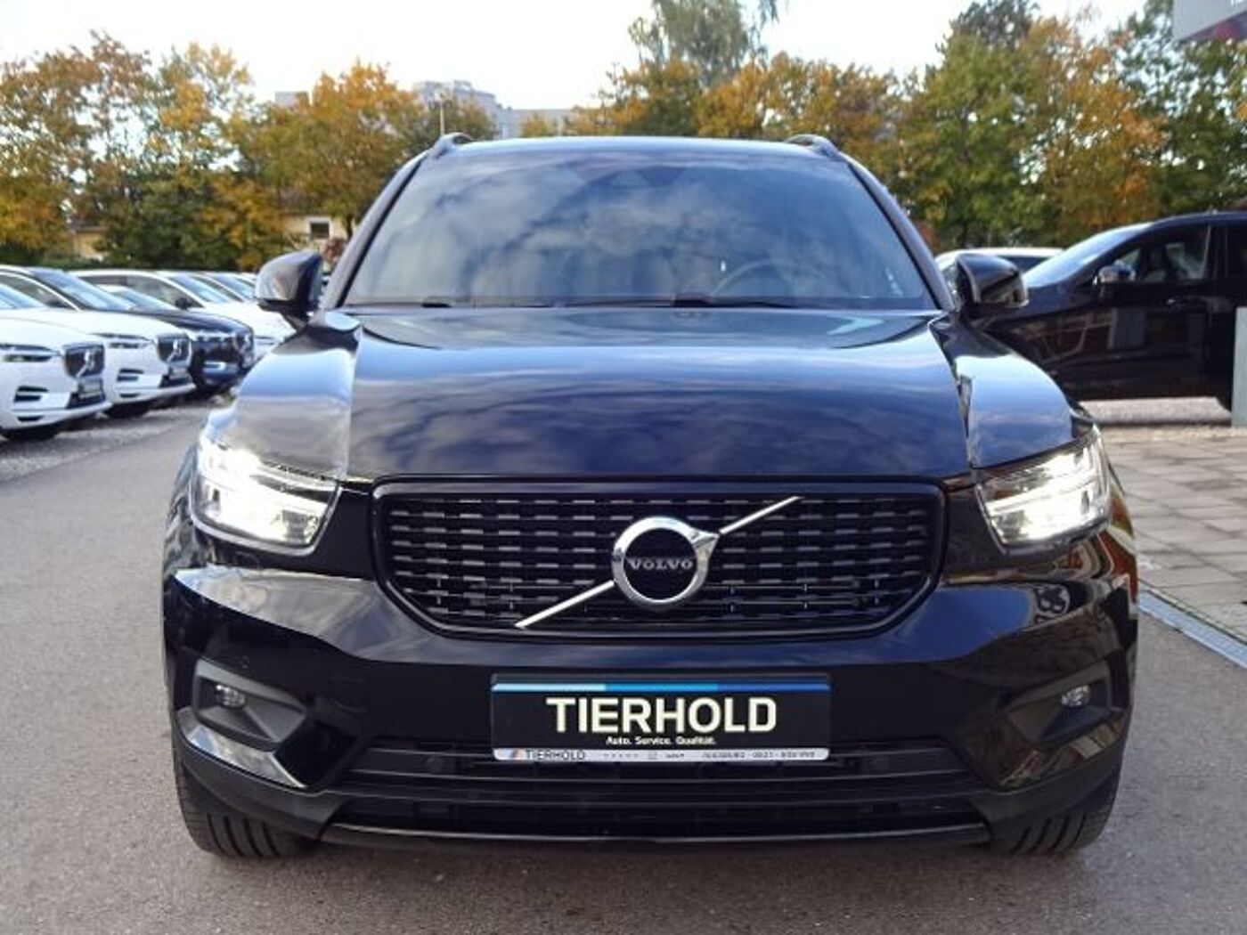 Volvo  T5 R Design Plug-In 2WD AHK PANO 20'