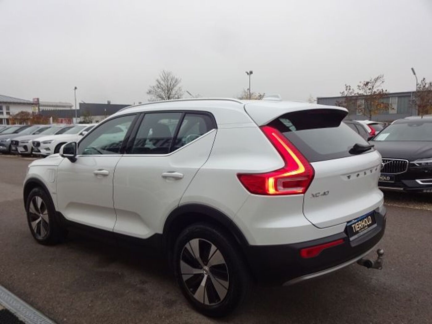 Volvo  T4 Inscription Plug-In 2WD AHK ACC PANO 360