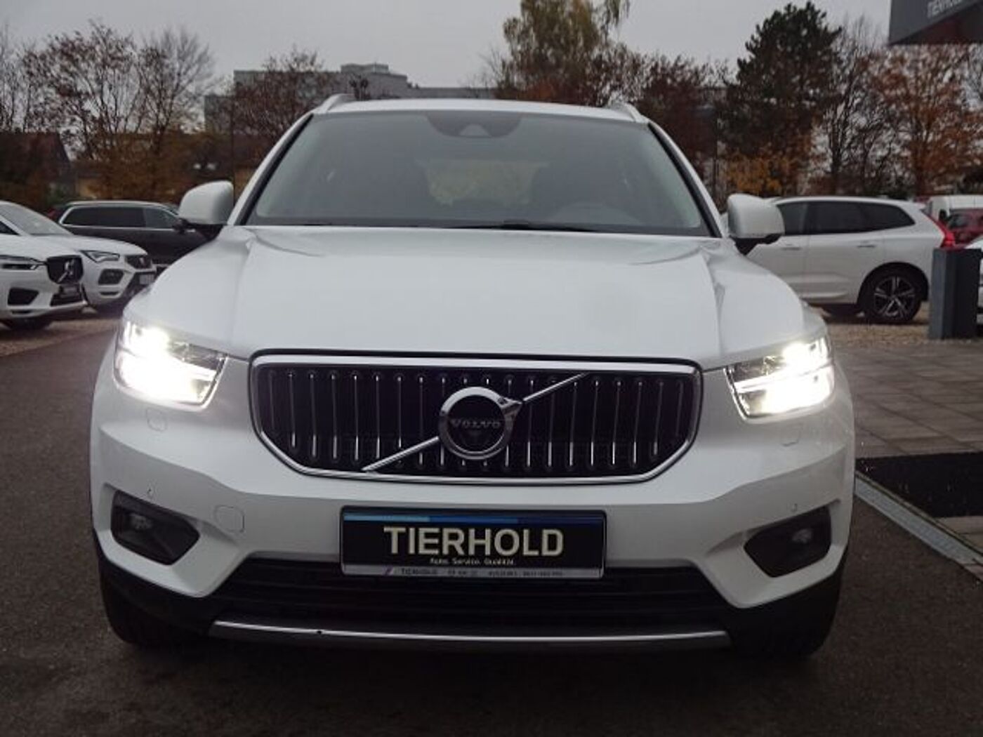 Volvo  T4 Inscription Plug-In 2WD AHK ACC PANO 360