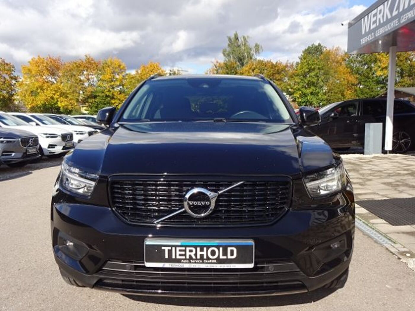 Volvo  T4 R Design Plug-In 2WD PANO Navi Kamera