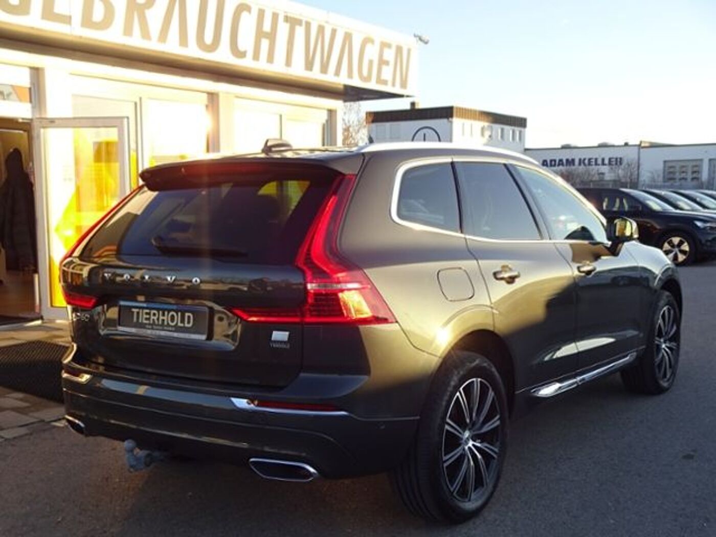 Volvo  T6 Inscription Plug-In AWD AHK ACC HUD PANO