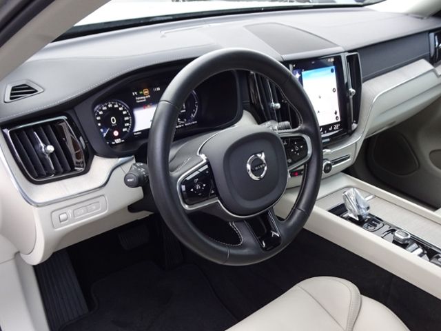 Volvo  T8 Inscription Plug-In AWD ACC 360° PANO