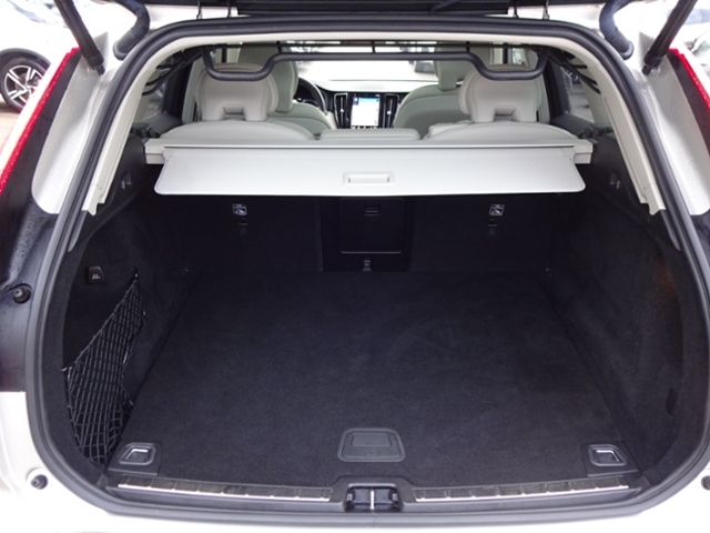 Volvo  T8 Inscription Plug-In AWD ACC 360° PANO