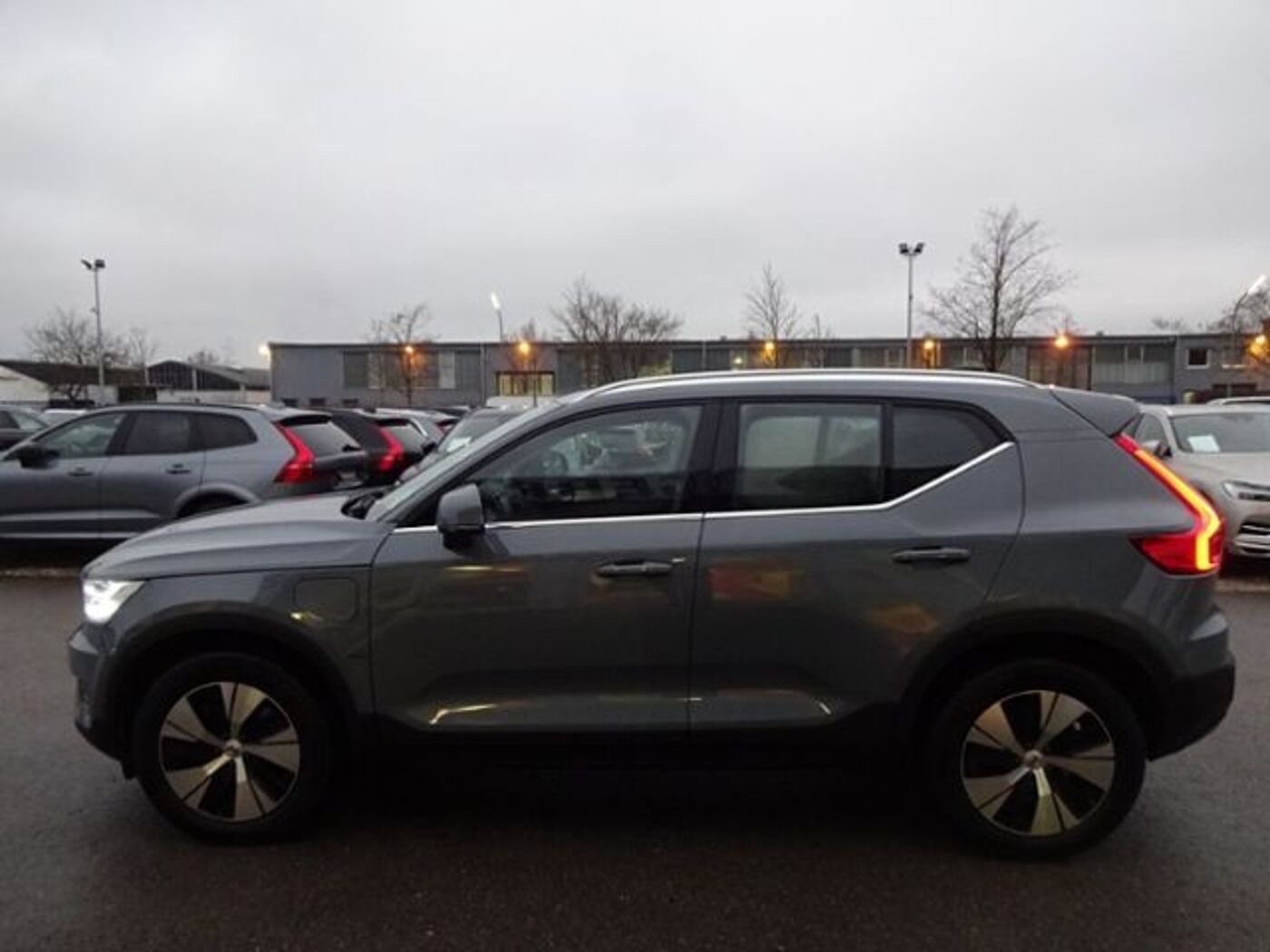 Volvo  T4 Inscription Plug-In 2WD AHK ACC Navi 18'