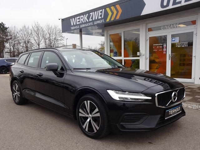 Volvo  D3 Momentum BLIS NAVI ALLWETTERREIFEN