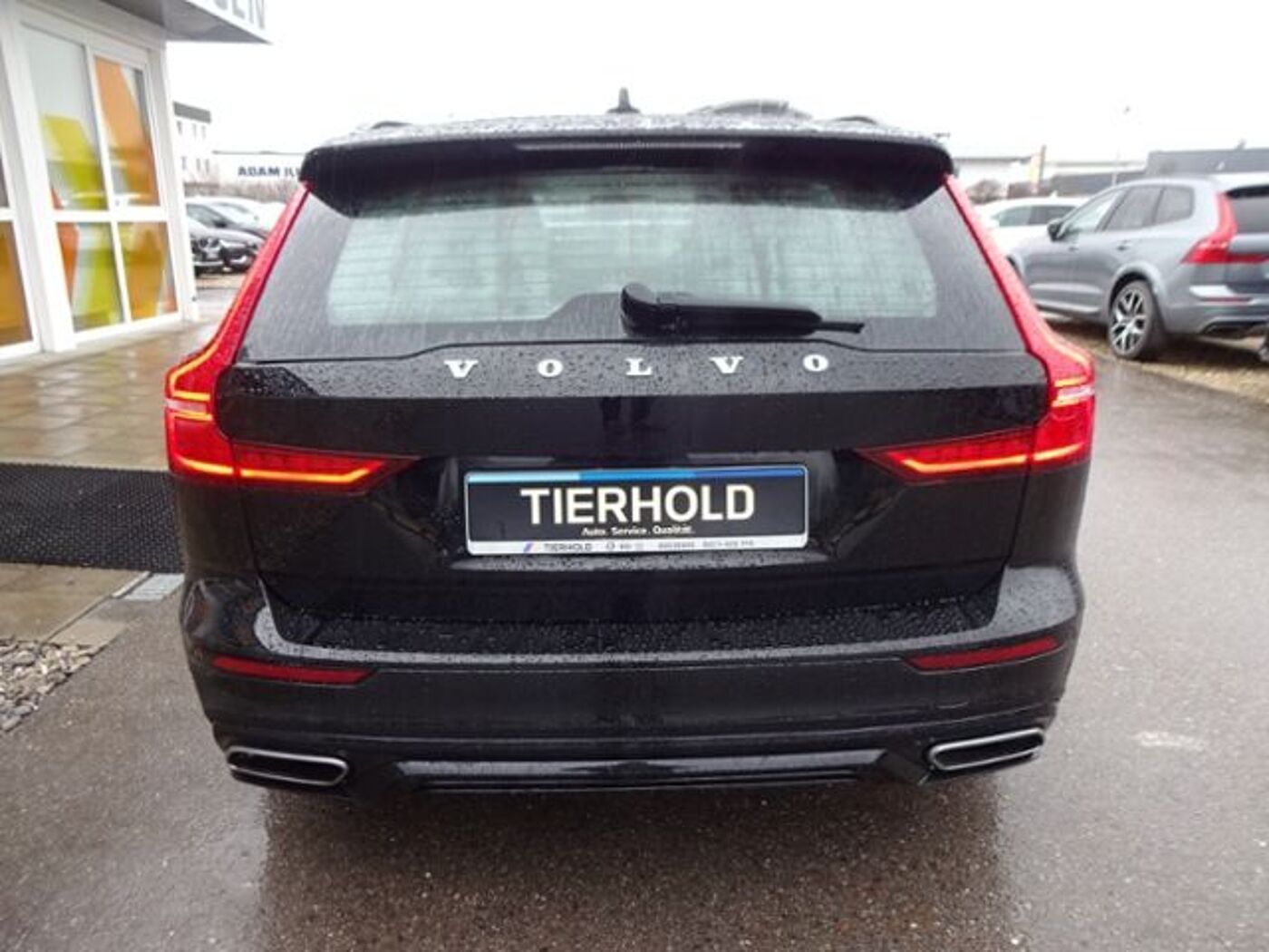 Volvo  T6 R Design Plug-In AWD Navi Teilleder 18'