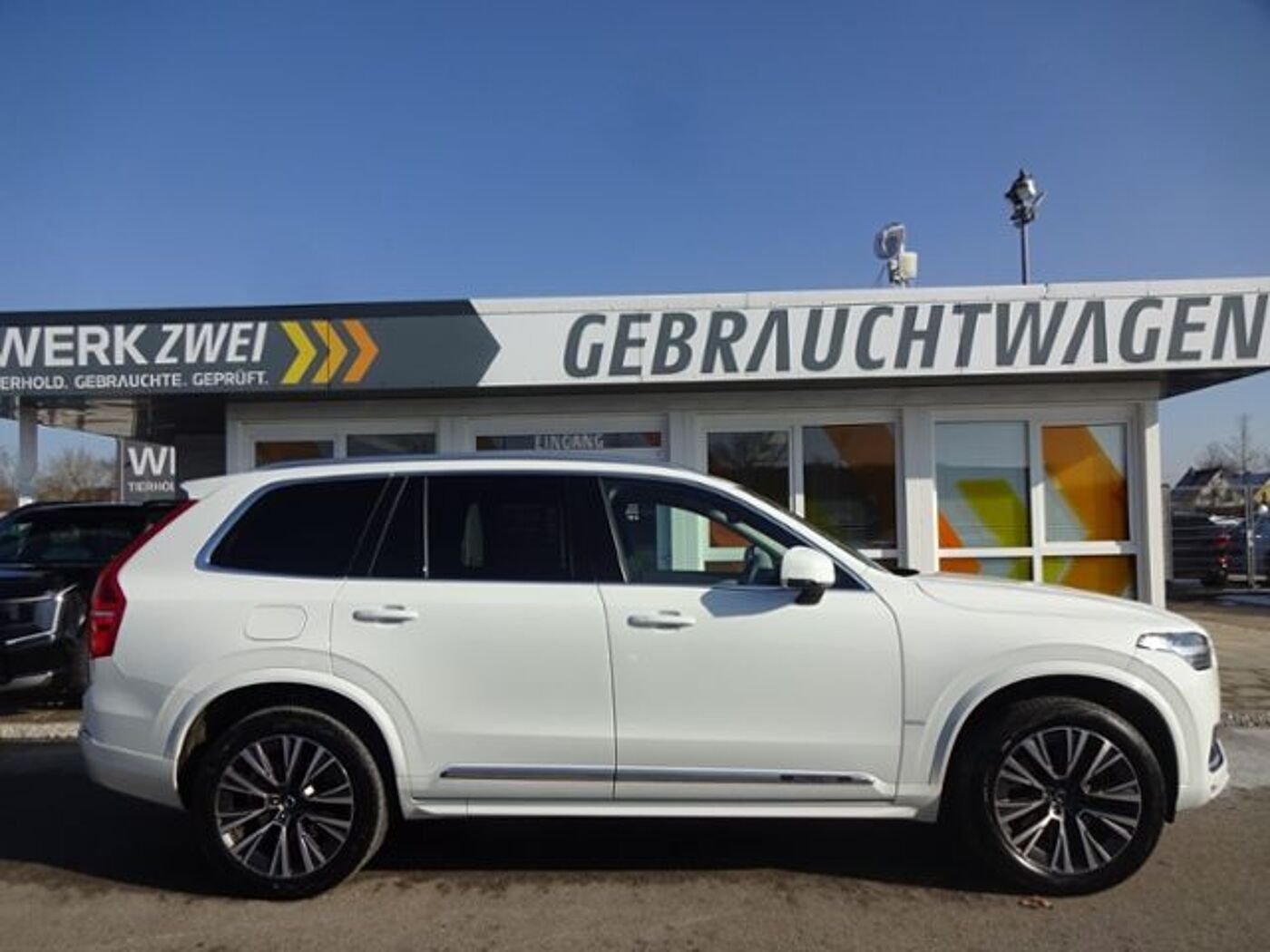 Volvo  T8 Inscription Plug-In AHK ACC PANO 20'