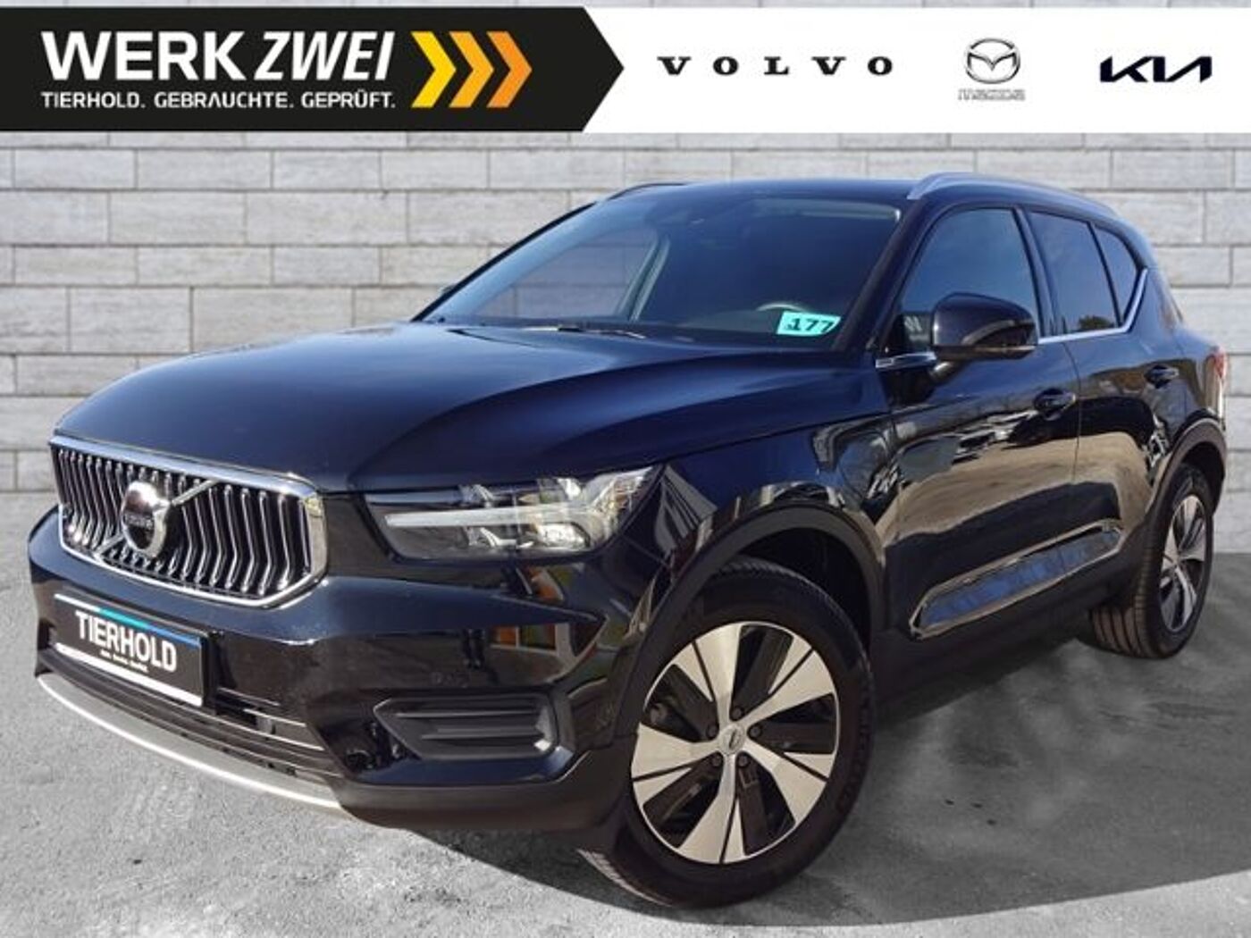 Volvo  T4 Inscription Plug-In 2WD AHK ACC PANO