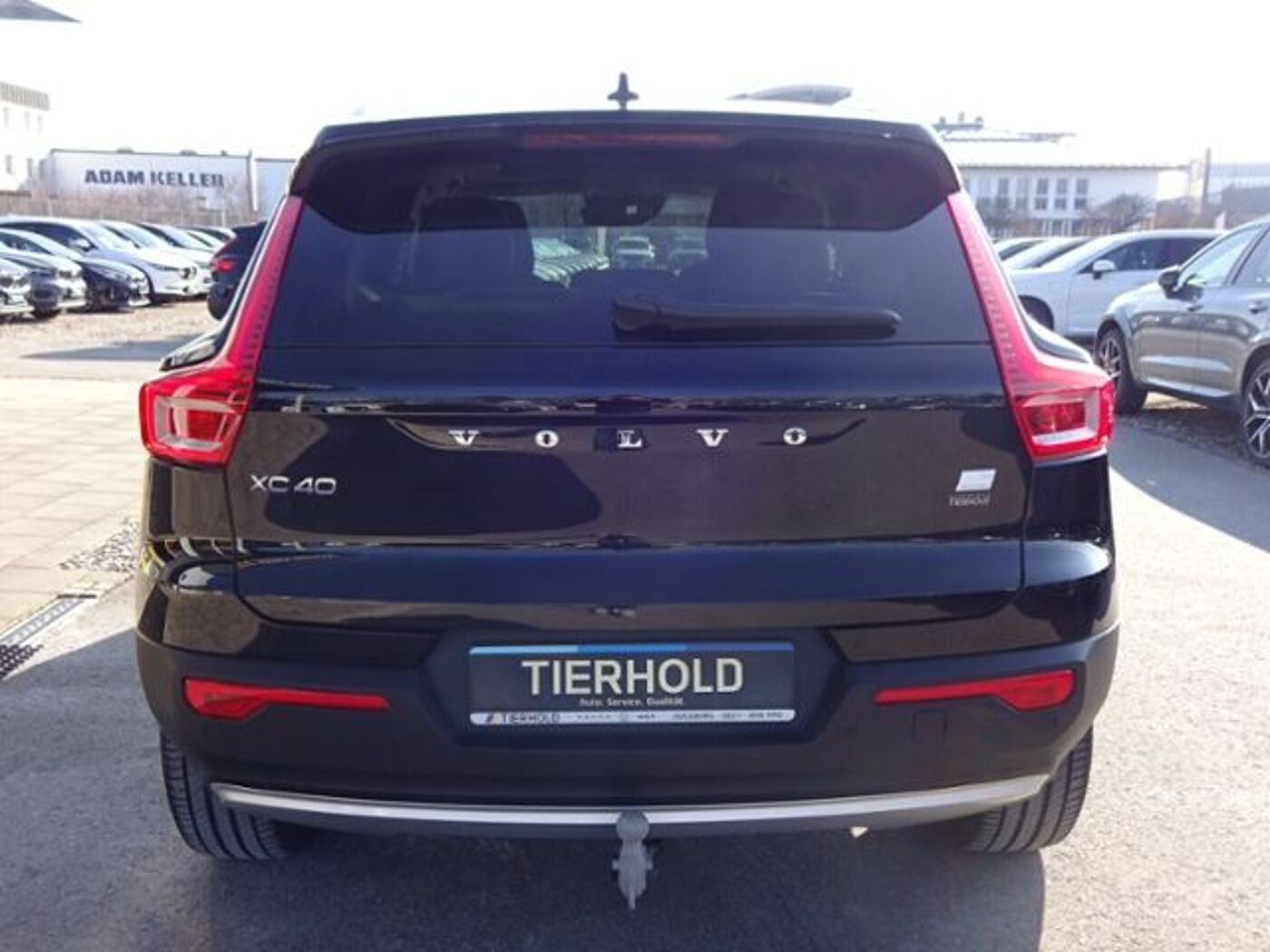 Volvo  T4 Inscription Plug-In 2WD AHK ACC PANO