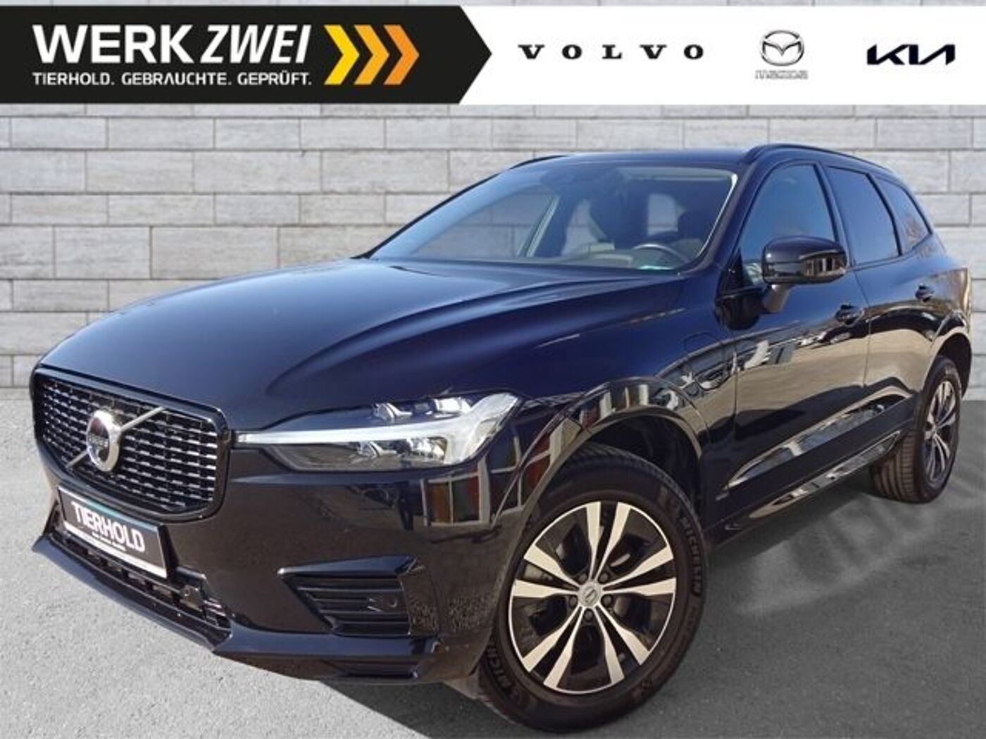 Volvo  T8 R Design Plug-In AWD AHK Luftfw PANO ACC